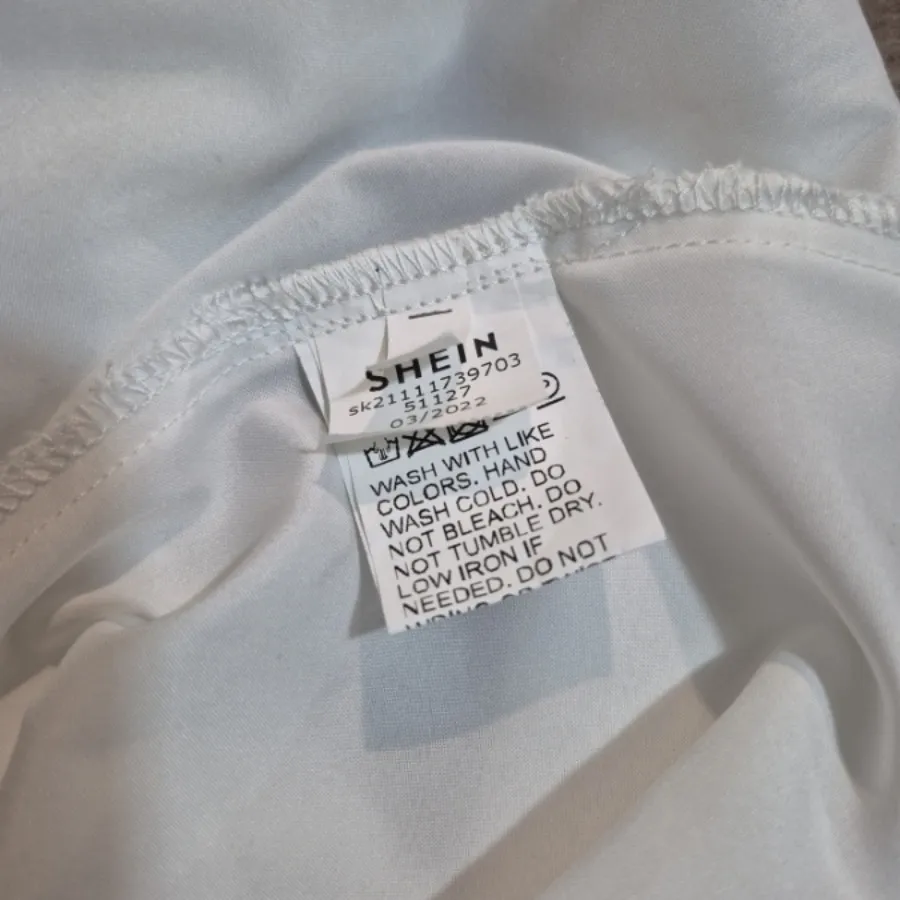 پیراهن دخترانه