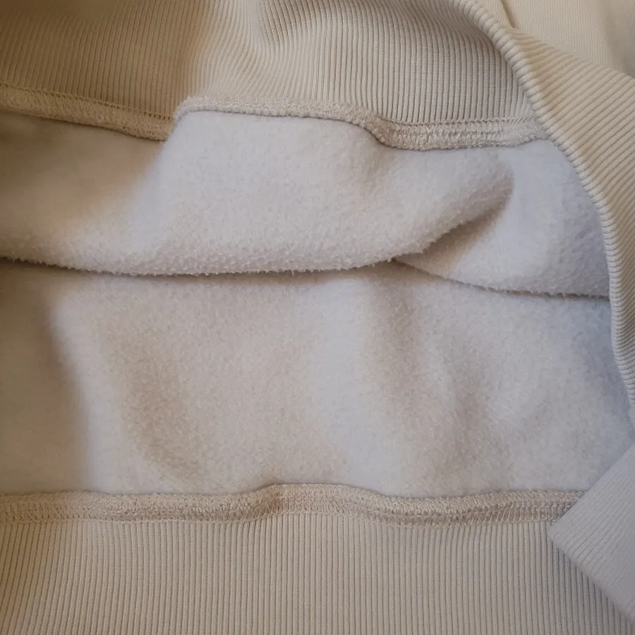 هودی اورجینال پگادور کرم