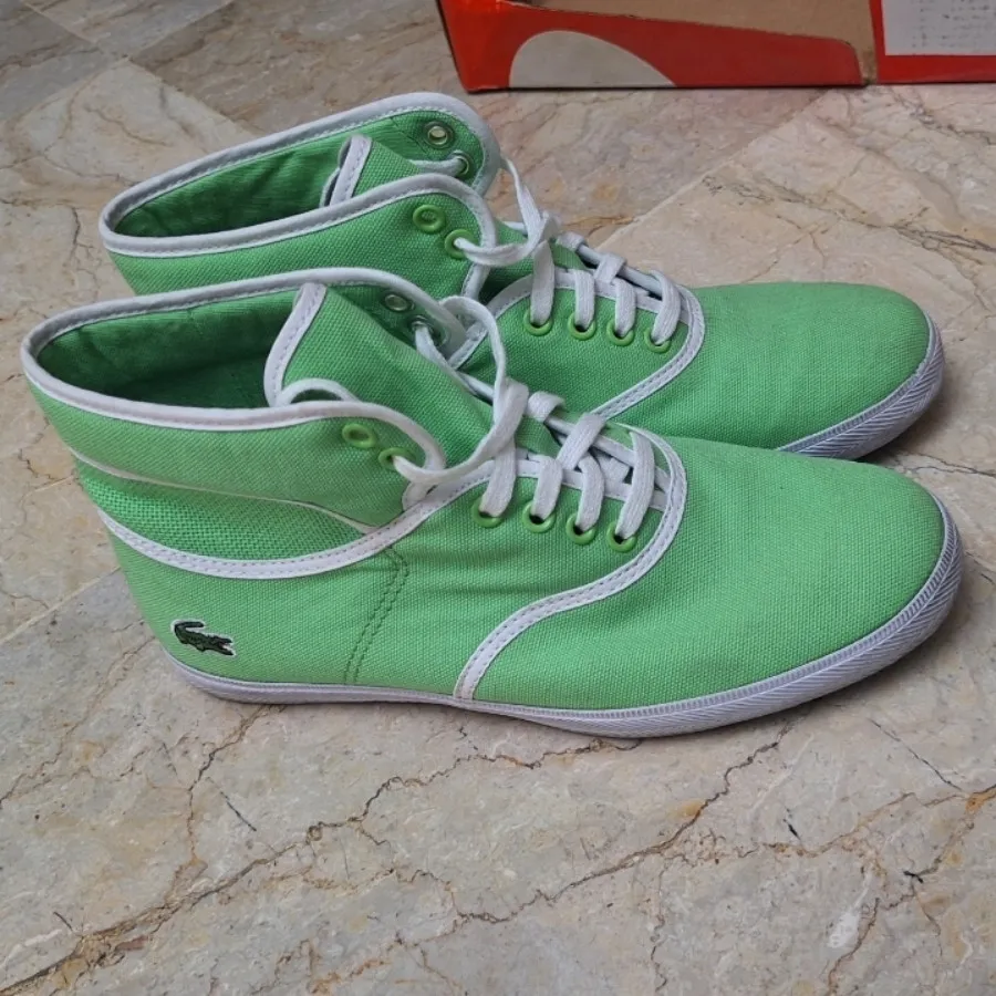 کتونی اورجینال lacoste