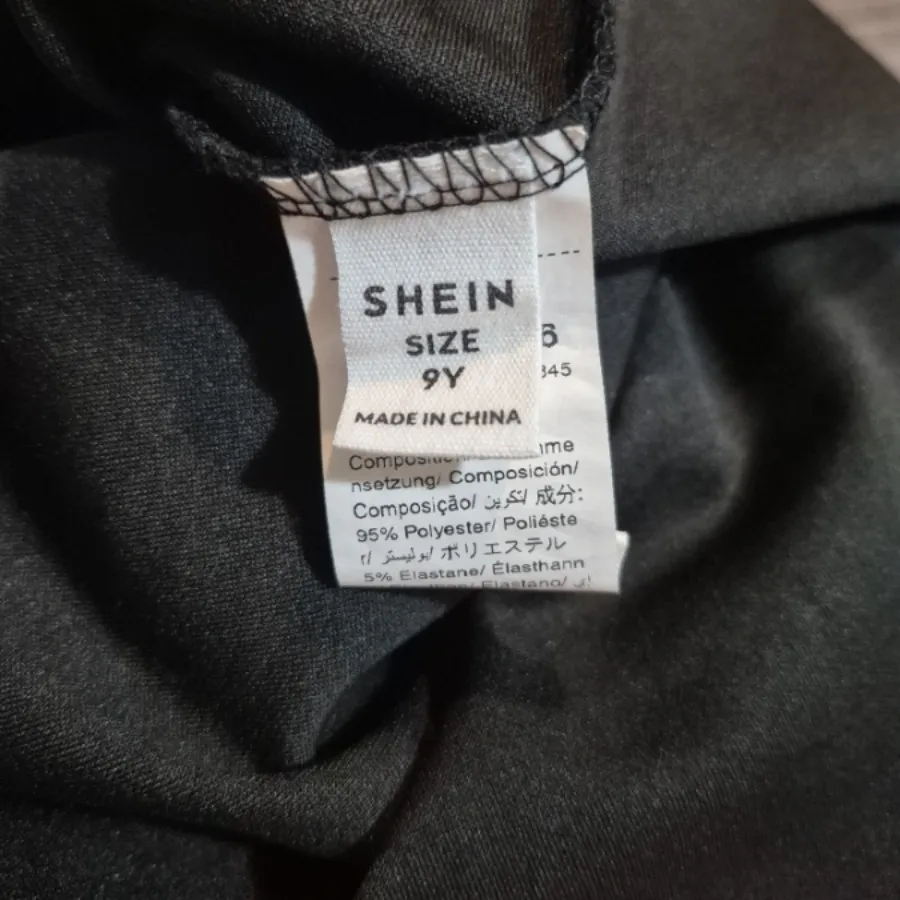 پیراهن دخترانه