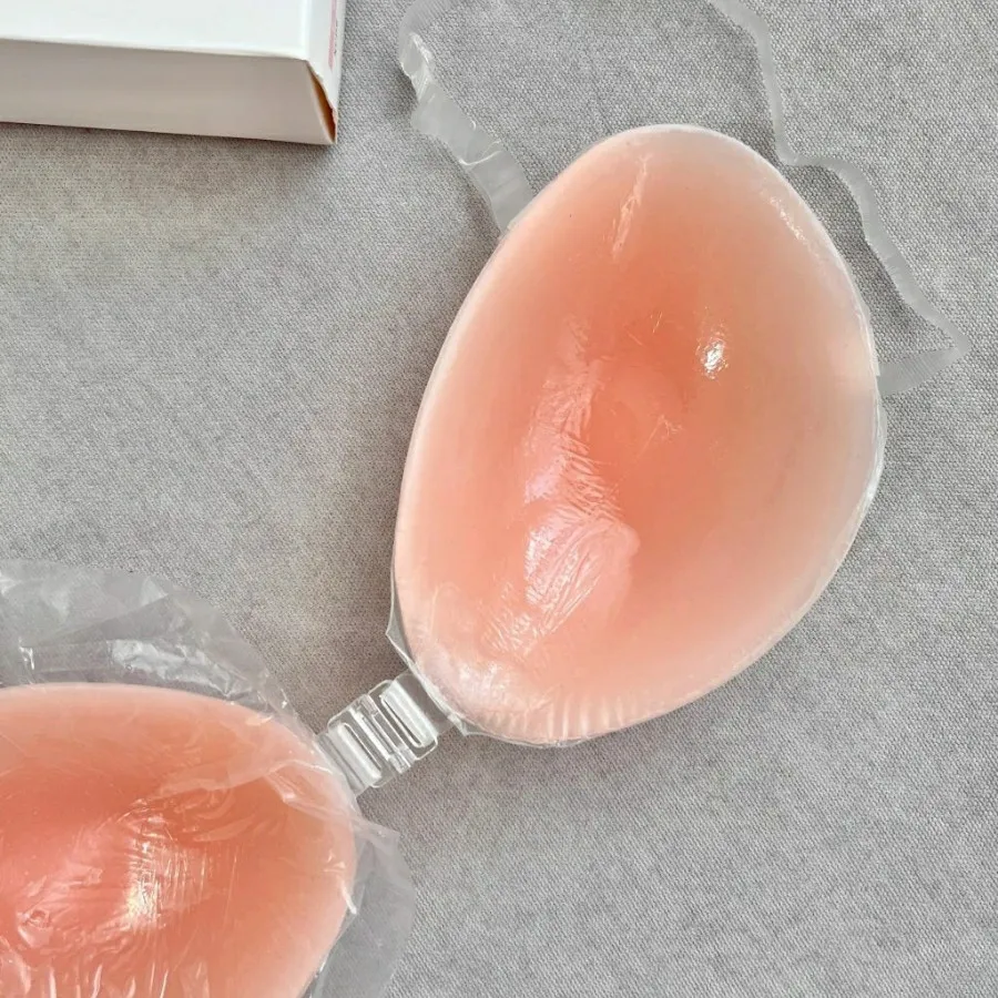 سوتین چسبی رنگ بدن