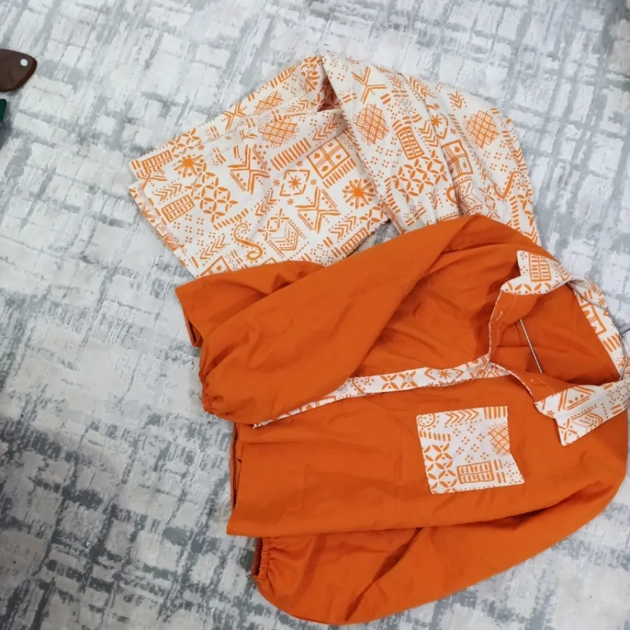 شومیز و دامن