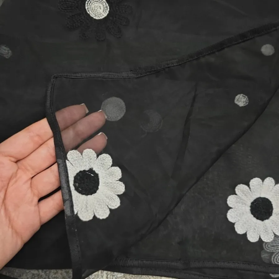 روسری کوتاه