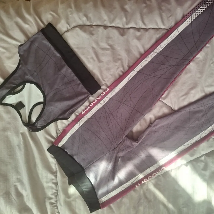 ست لگ و نیم تنه ورزشی