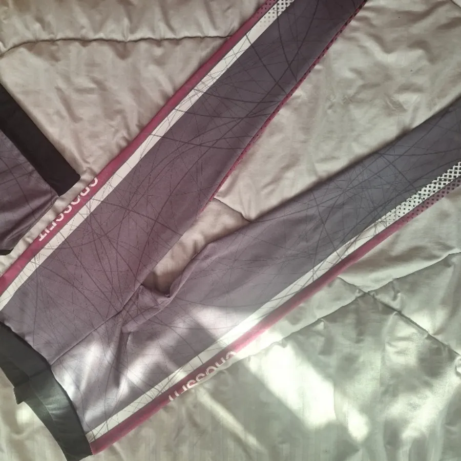 ست لگ و نیم تنه ورزشی