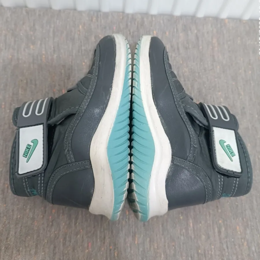 نیم بوت اسپرت