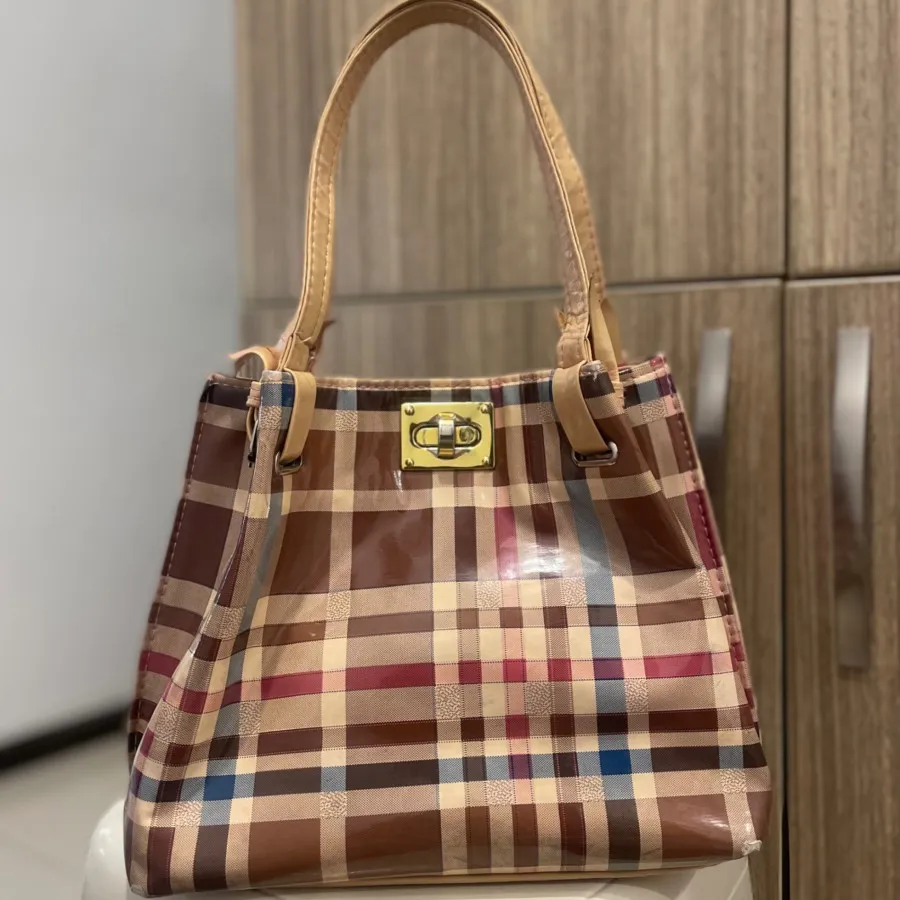 کیف چرم گلبهی barbery