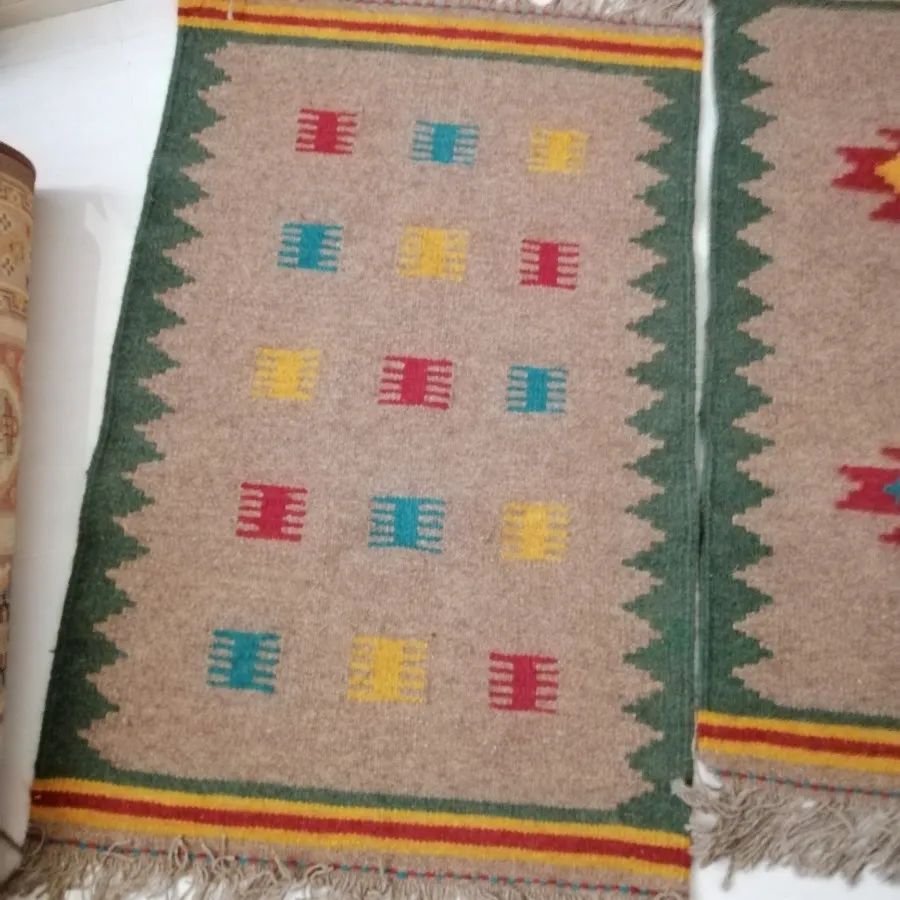گلیم دست بافت پشم