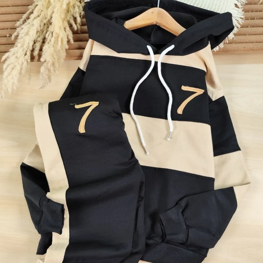 هودی شلوار seven 
50