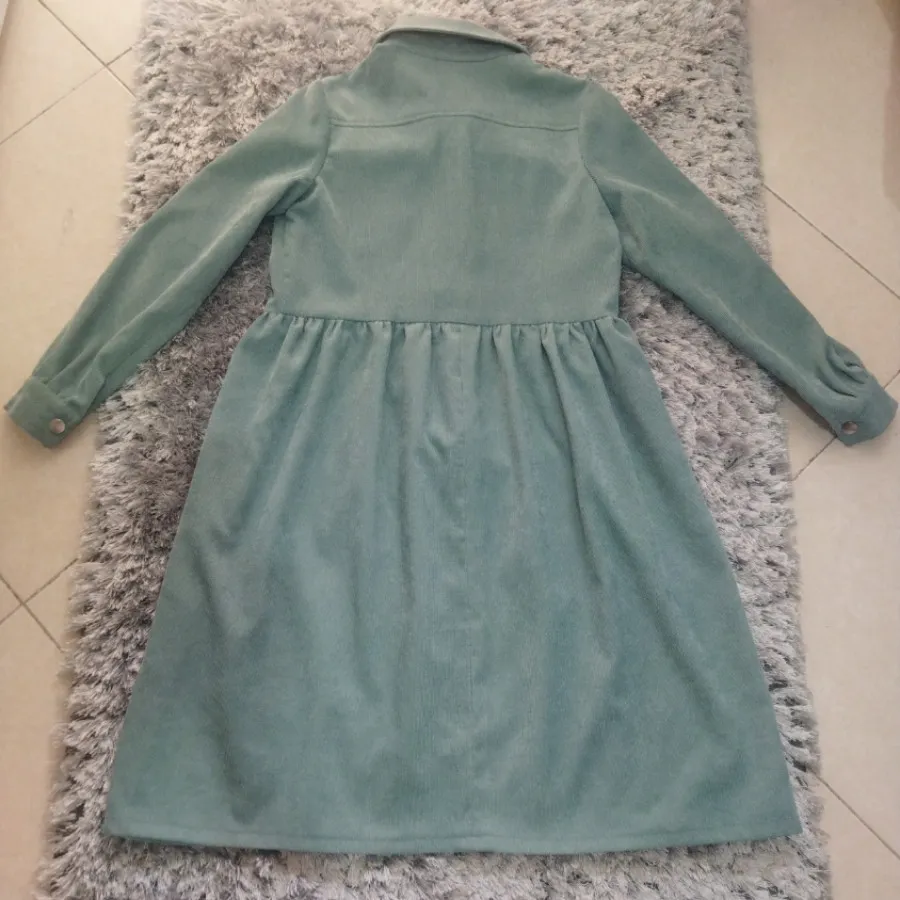 پیراهن دخترانه