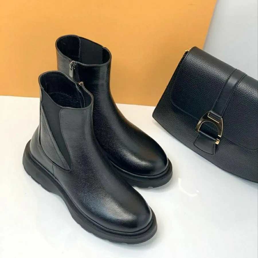 نیمبوت زنانه