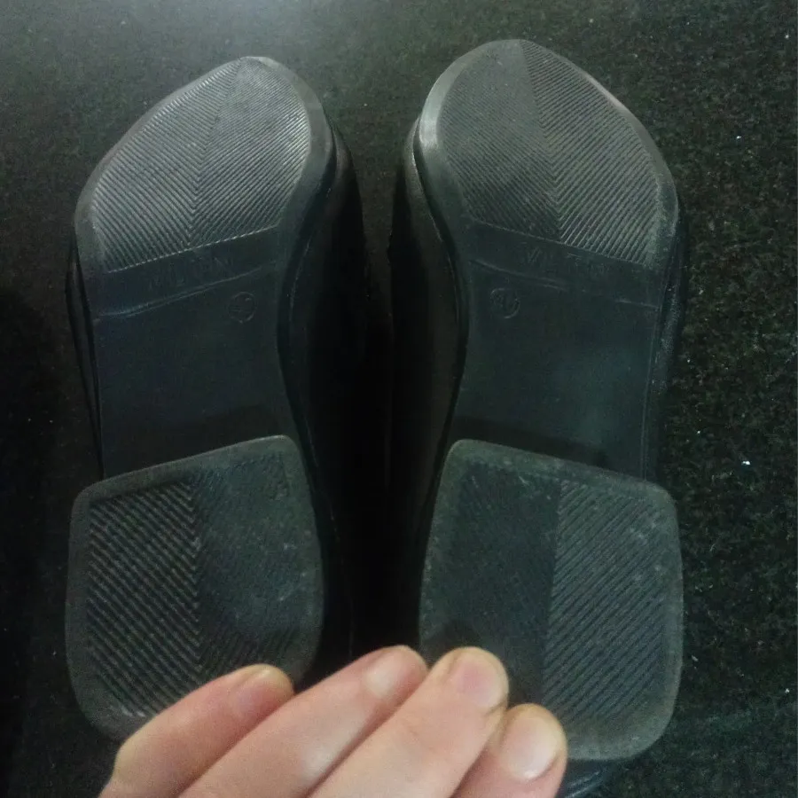 کفش پروانه ای