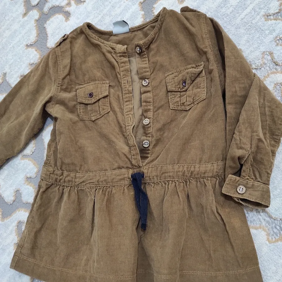 پیراهن دخترانه