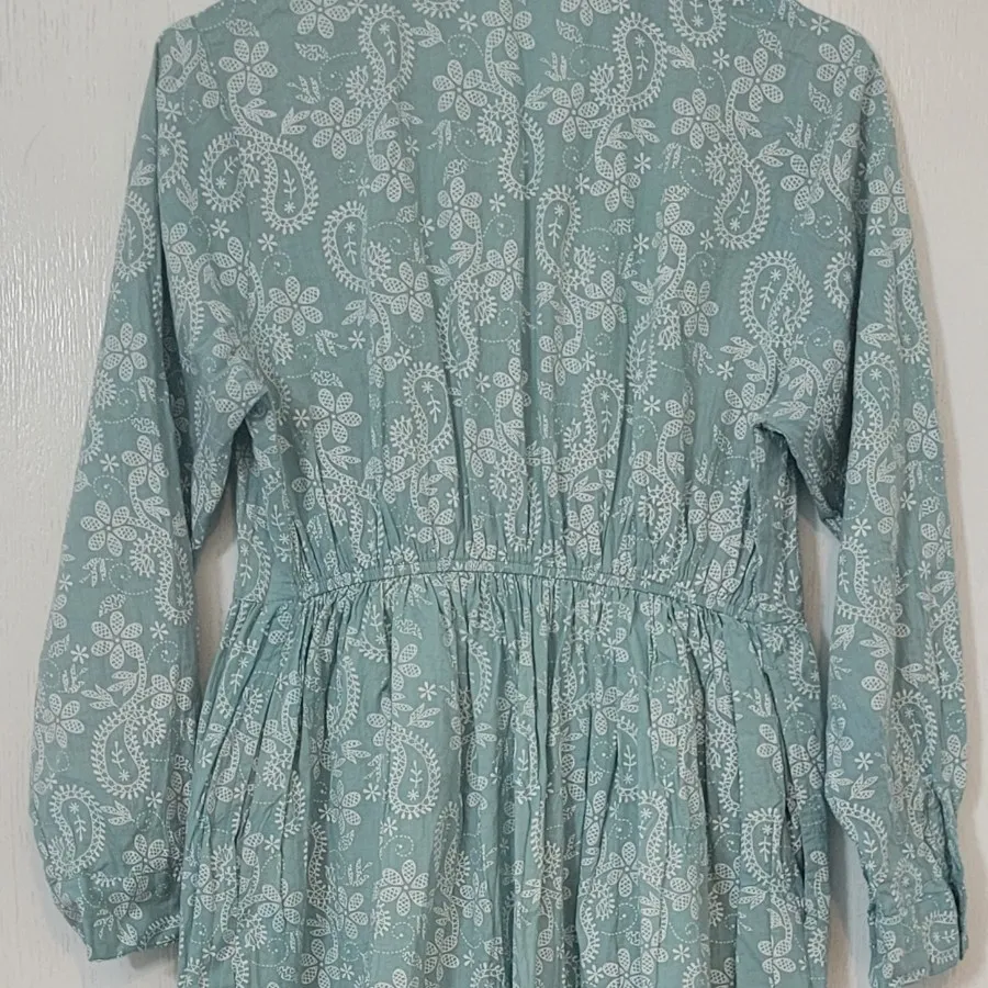 پیراهن ساحلی