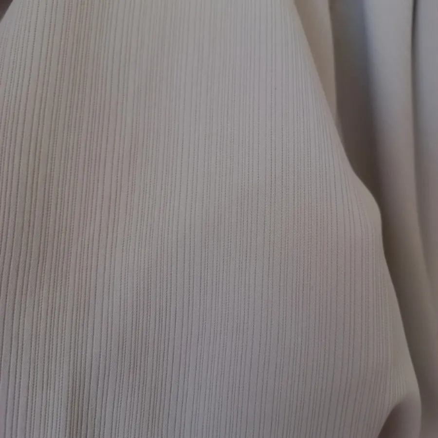 کت و شلوار کرمی