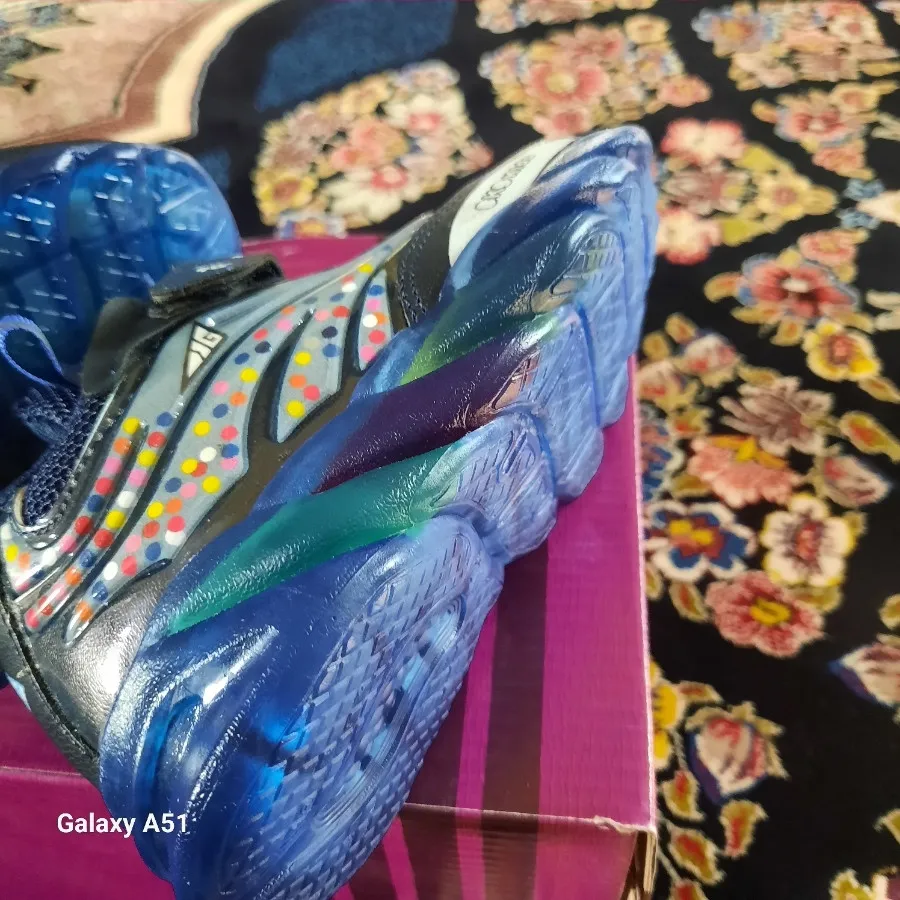 کتونی وارداتی