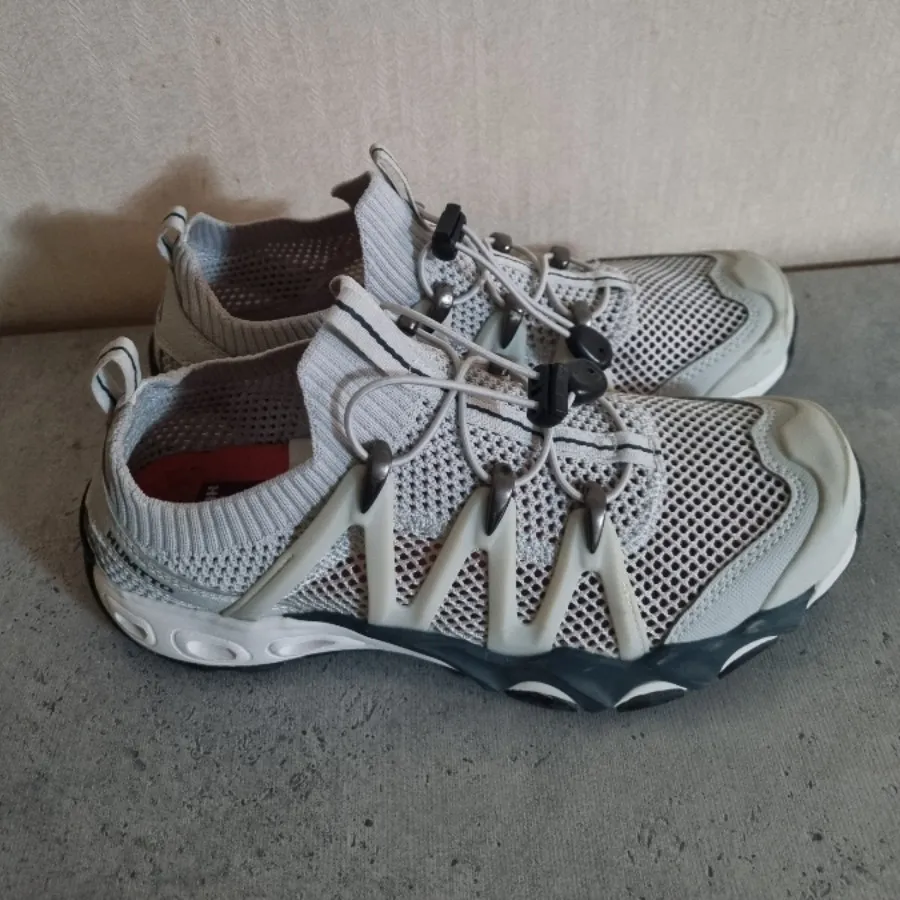 کتونی حرفه ای humtto