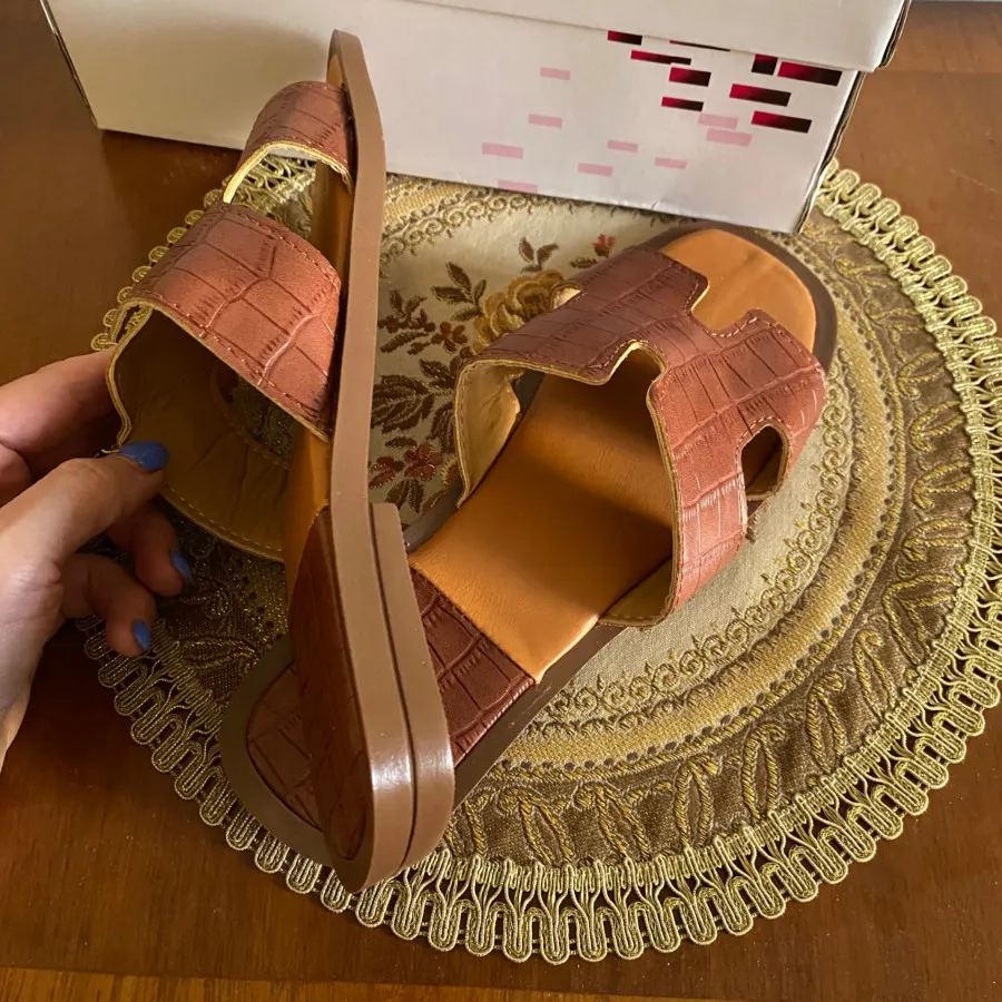 صندل نو طرح هرمس