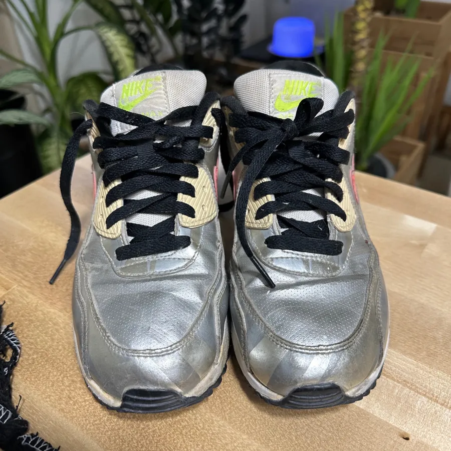 کتونی نایک ایر مکث