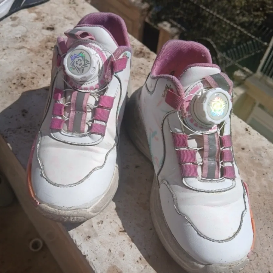 کتونی اسپرت