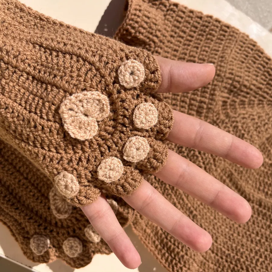 دستکش پنجه ای