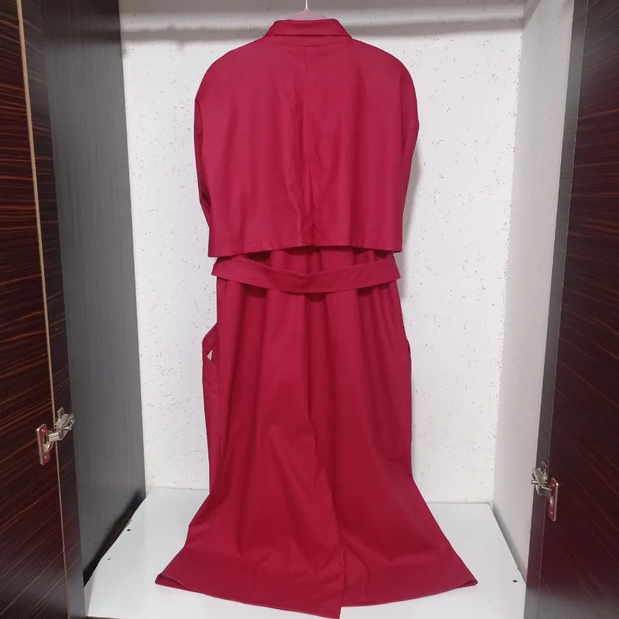 بارانی چرم قرمز