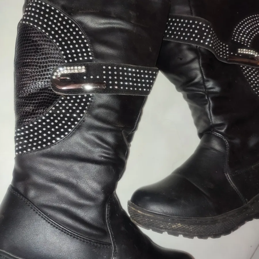 بوت دخترانه