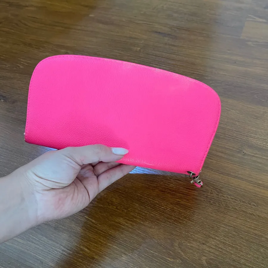 کیف پول زنونه