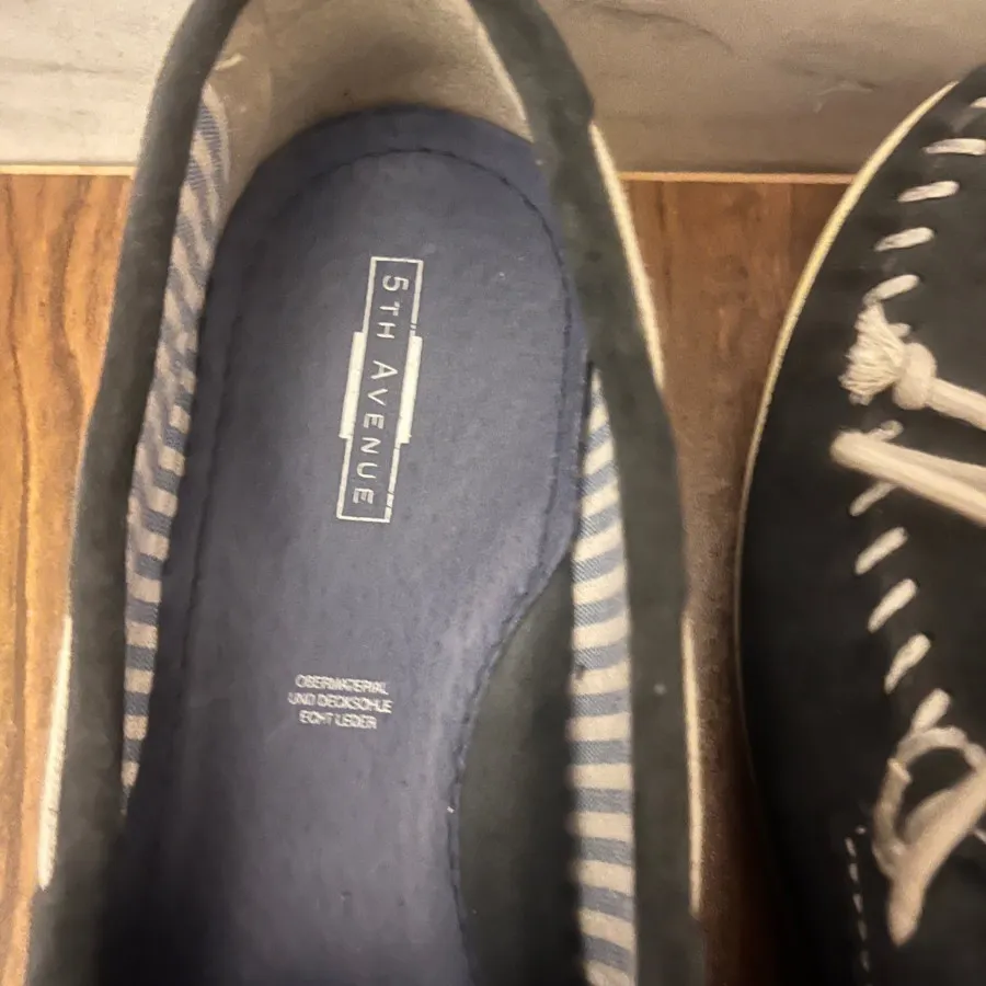 کفش کالج سرمه ای