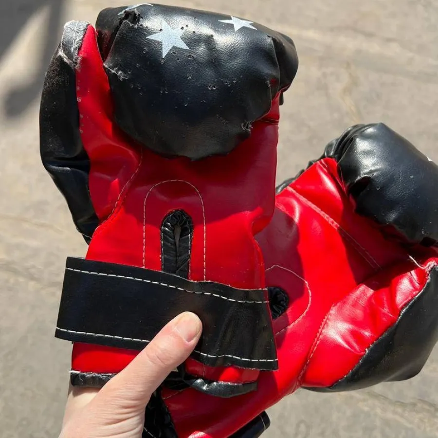 لباس و ست کامل وسایل رزمی