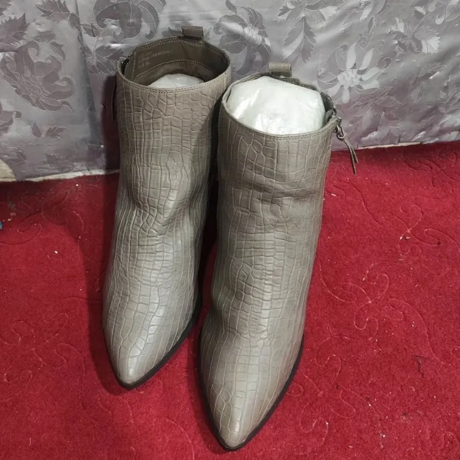 بوت زنانه اورجینال