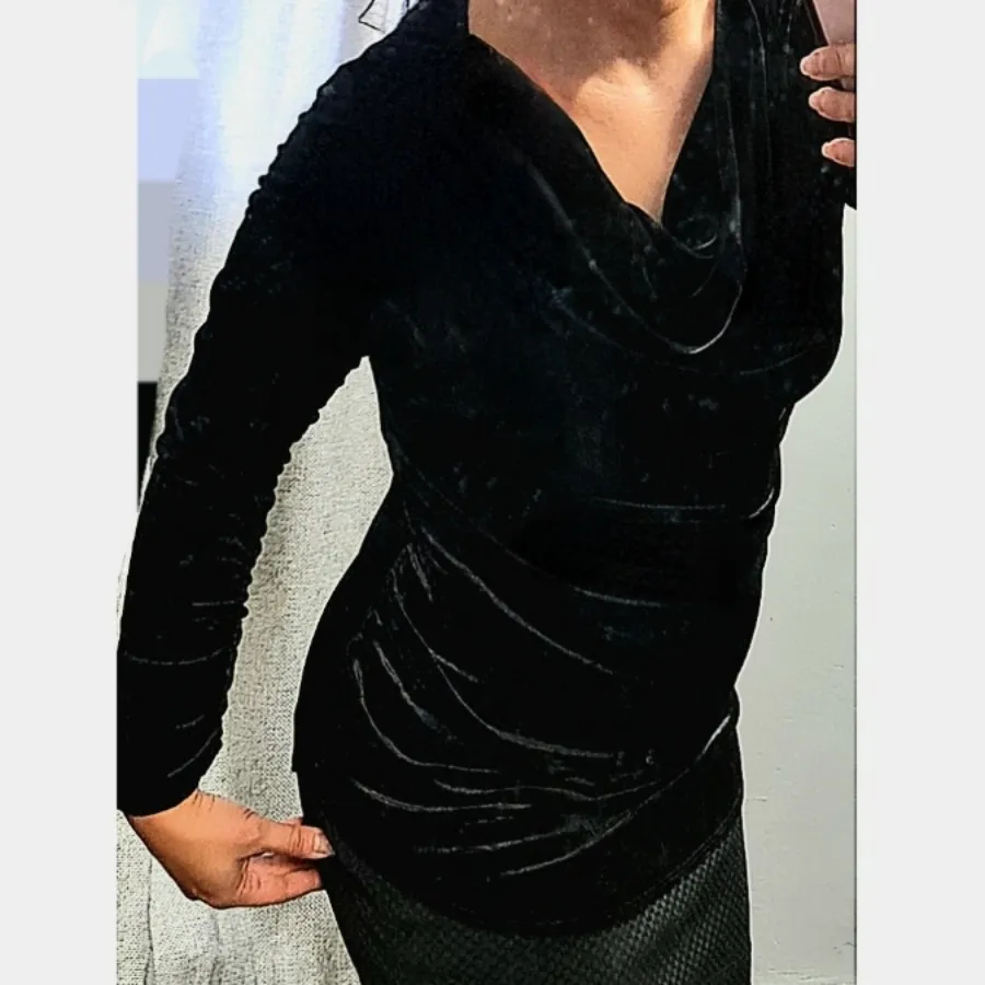 شومیز مخمل مجلسی ایتالیا