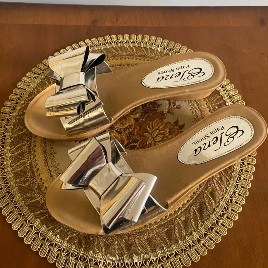 صندل نقره ای