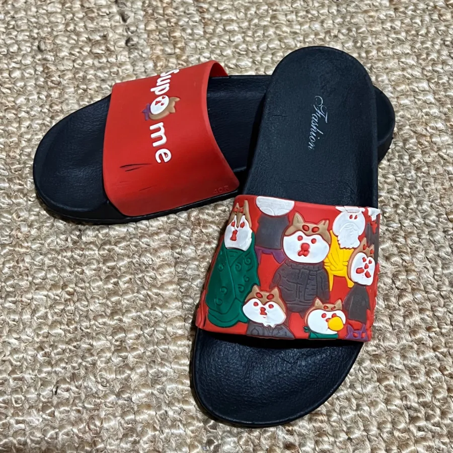 دمپایی ساحلی