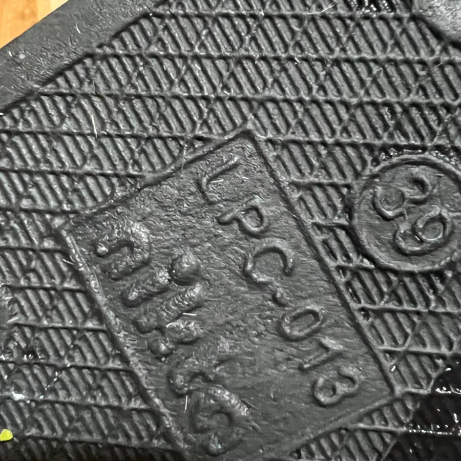 دمپایی ساحلی