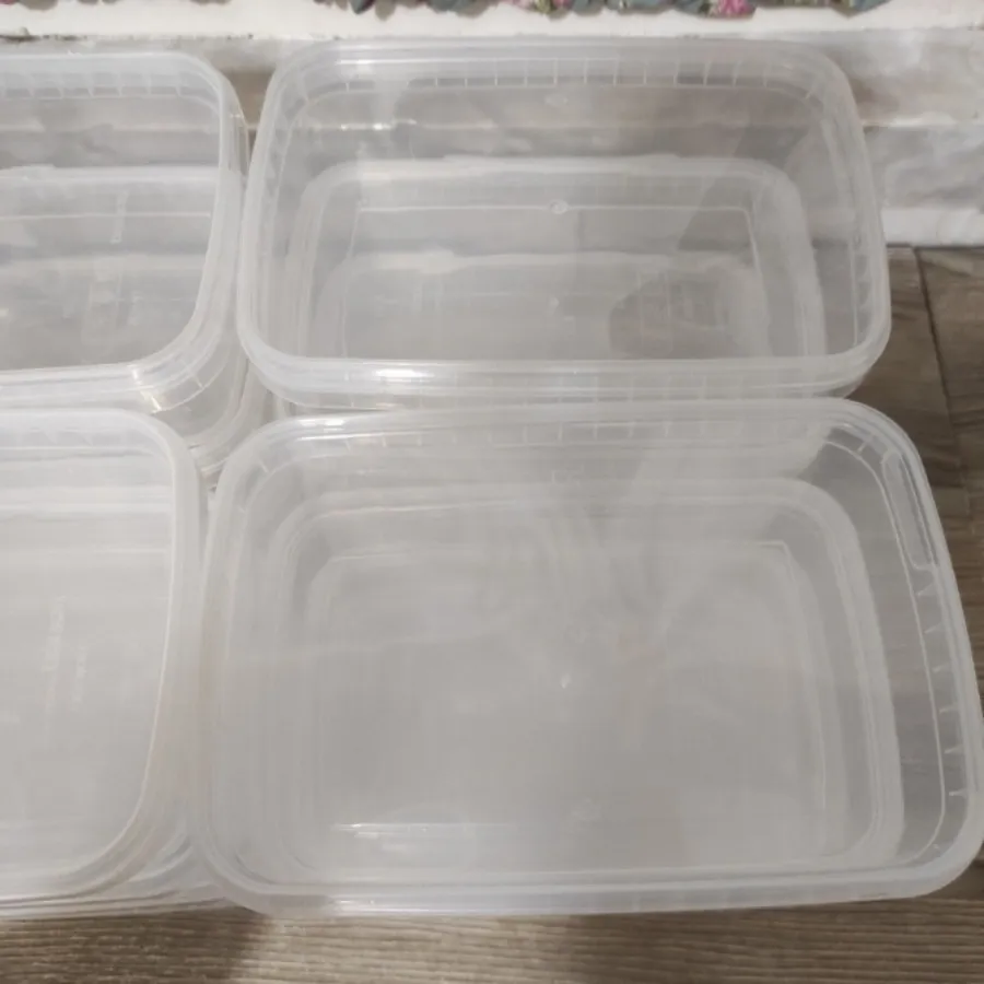 ظرف پلاستیکی