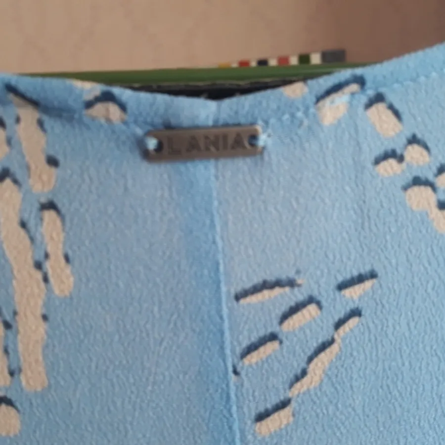 شومیز برندLania