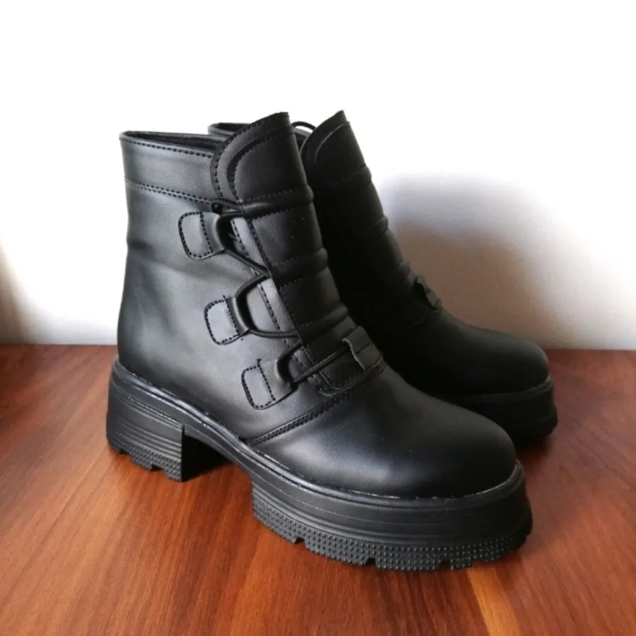 نیم بوت زنانه