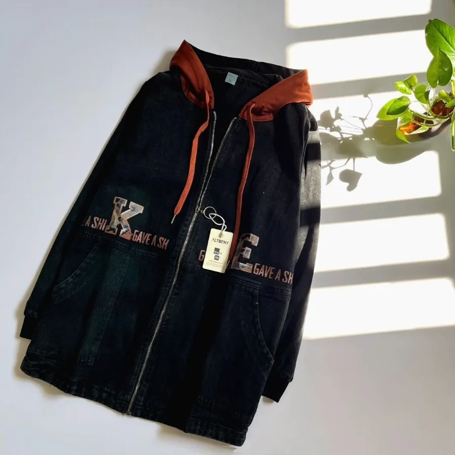 سویشرت جنس جین گرم مارک