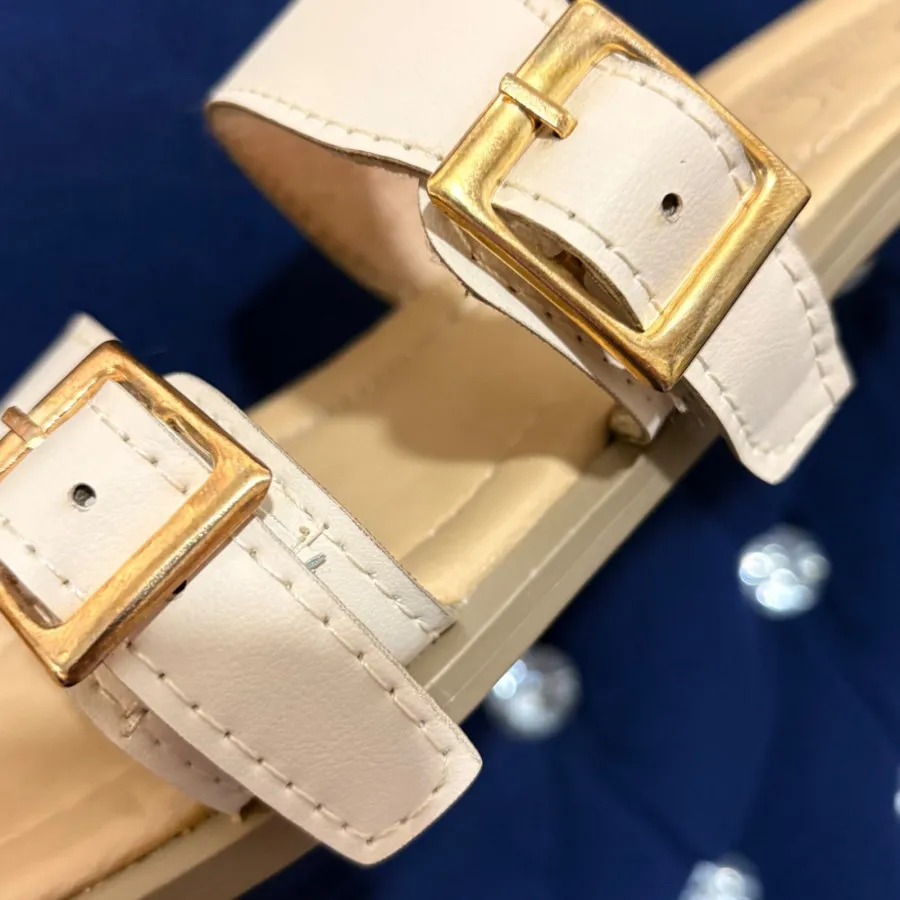 دمپایی صندل