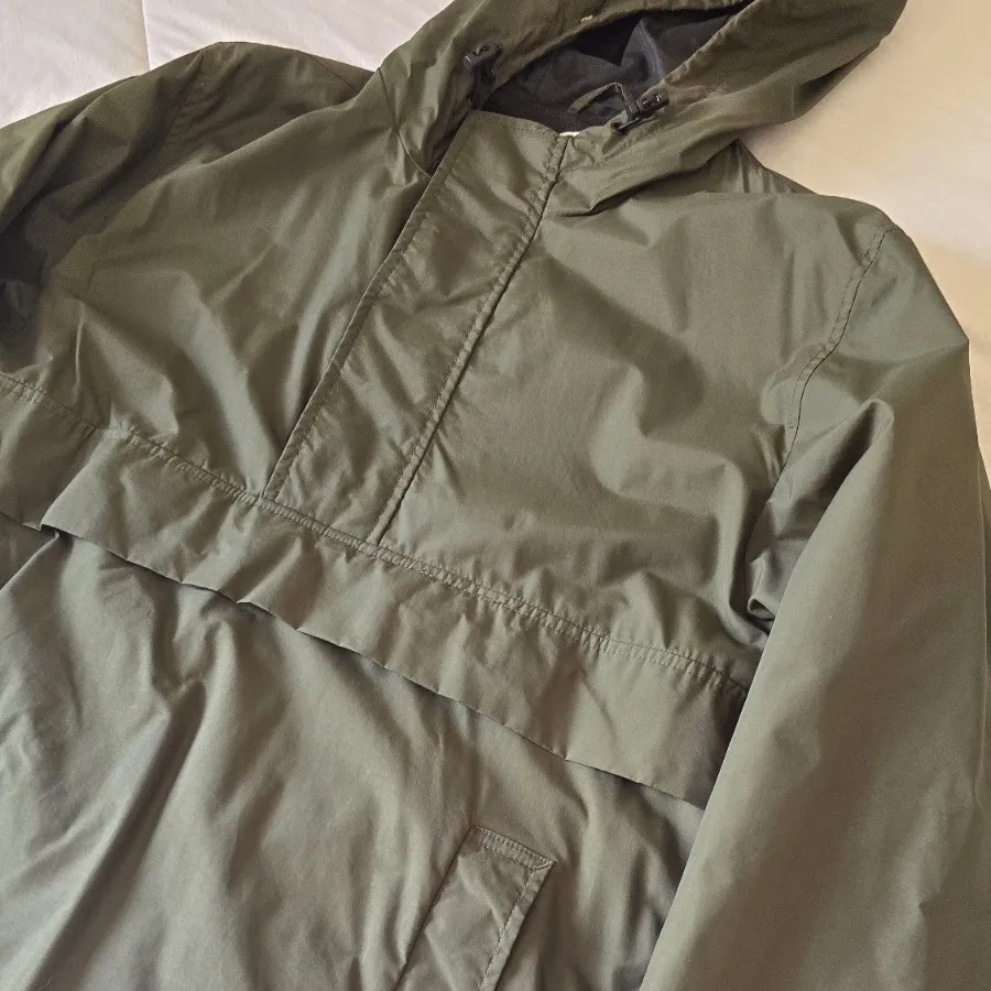 کاپشن‌بارانی اچ اند ام