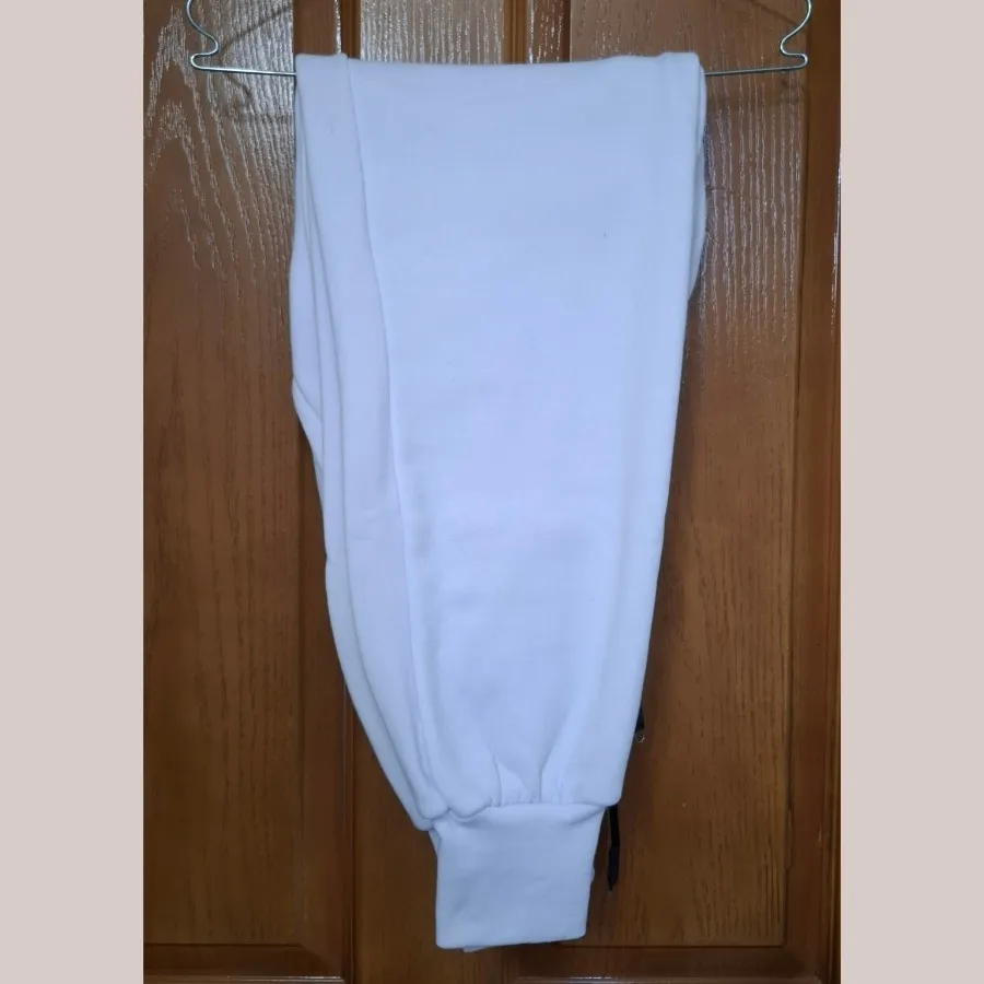 ست هودی و شلوار سفید