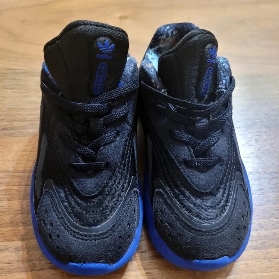 کتانی آدیداس کودکانه