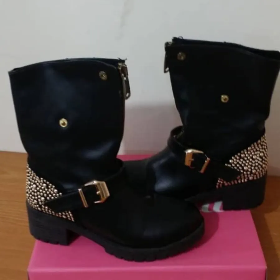 نیم بوت چرم