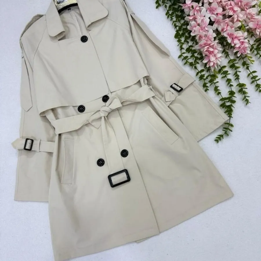 مانتو بارانی