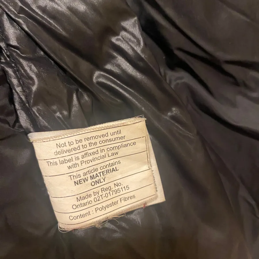 کاپشن سبک خرید کانادا