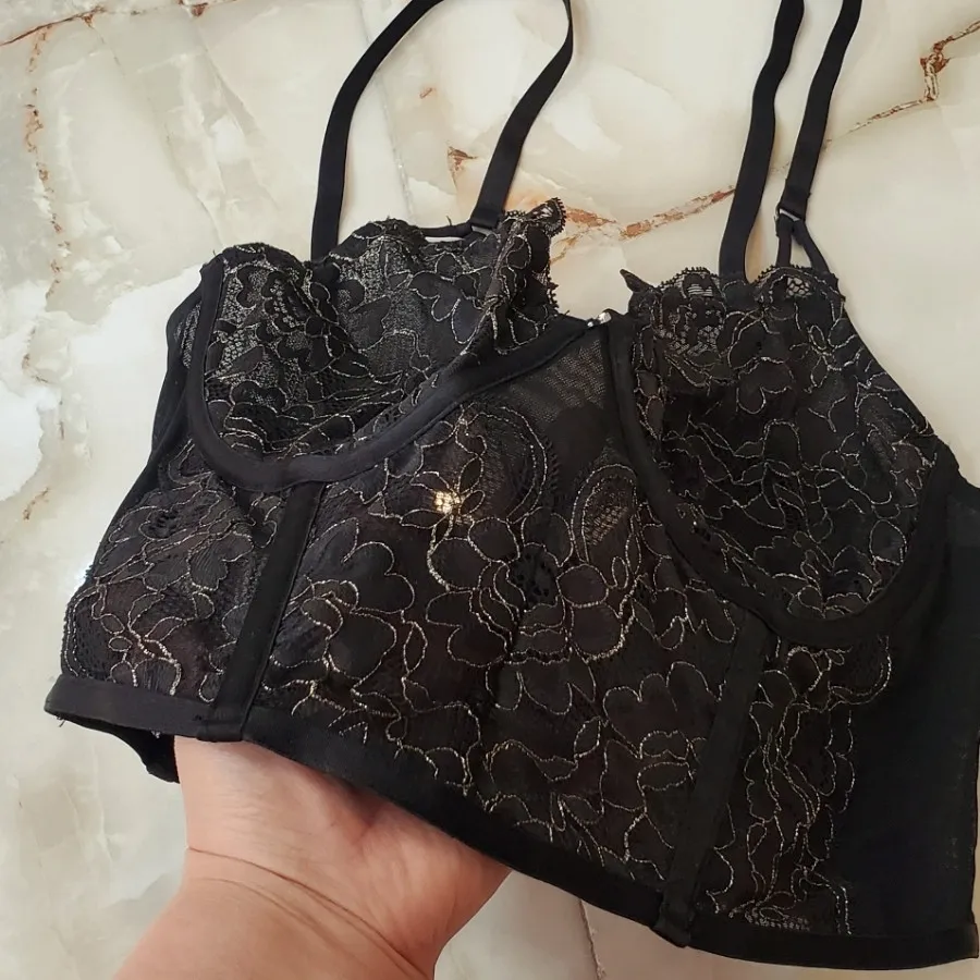 سوتین نیم تنه