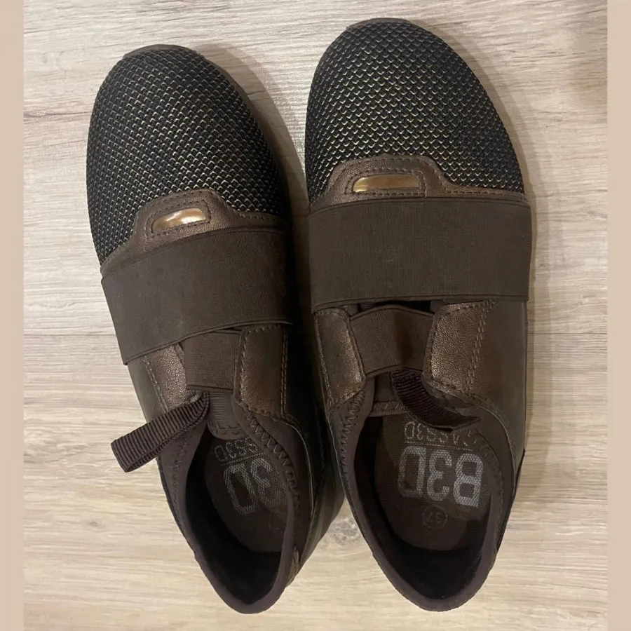 کفش کتونی زارا