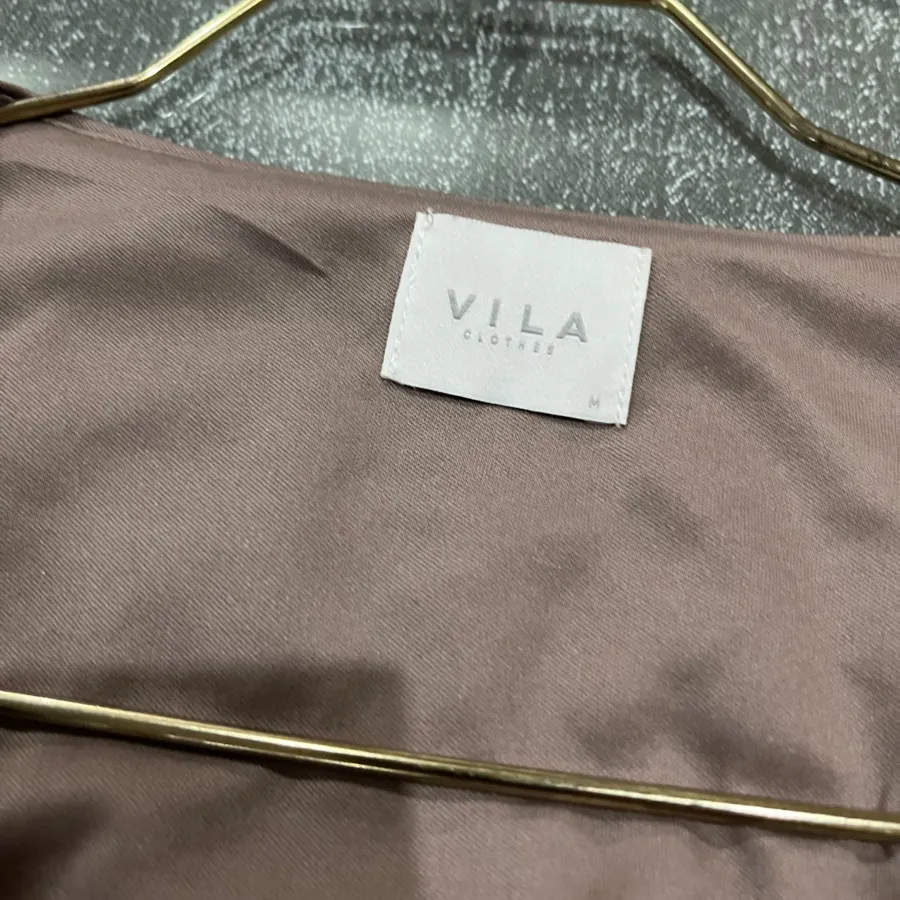 کت پولکی vila