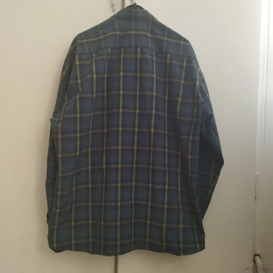 پیراهن مردانه بزرگ